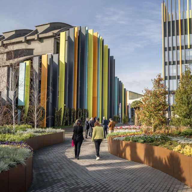 Exterior jardines La Nave