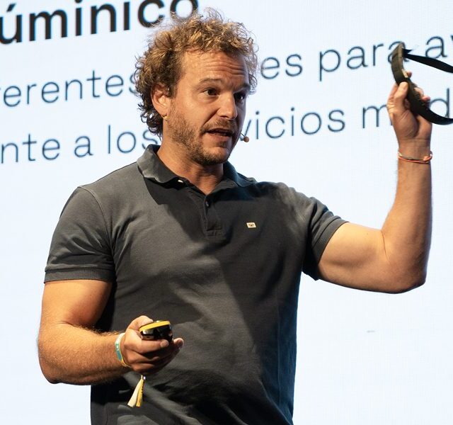 Proteckthor: la cinta que protege el cerebro de los futbolistas y evita daños a largo plazo